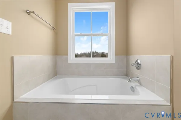 $419,950 | 1800 Timberline Drive, Farmville, VA 23901