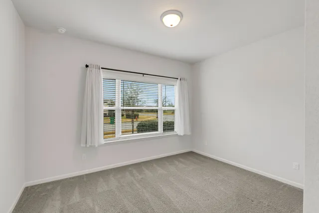 $2,500 | 104 Joseph Hawkins Lane, Bastrop, TX 78602