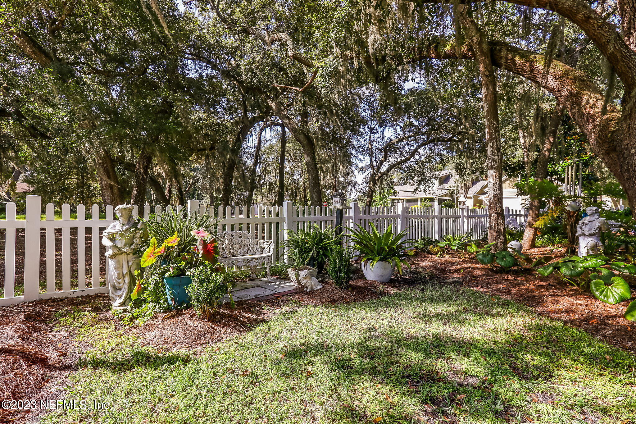 28951 Grandview Manor Yulee, FL 32097 - Photo 29 of 35 a front view of a house with a yard
