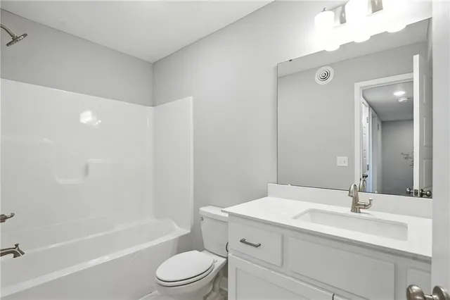 $324,950 | 19710 West 195th Street, Spring Hill, KS 66083