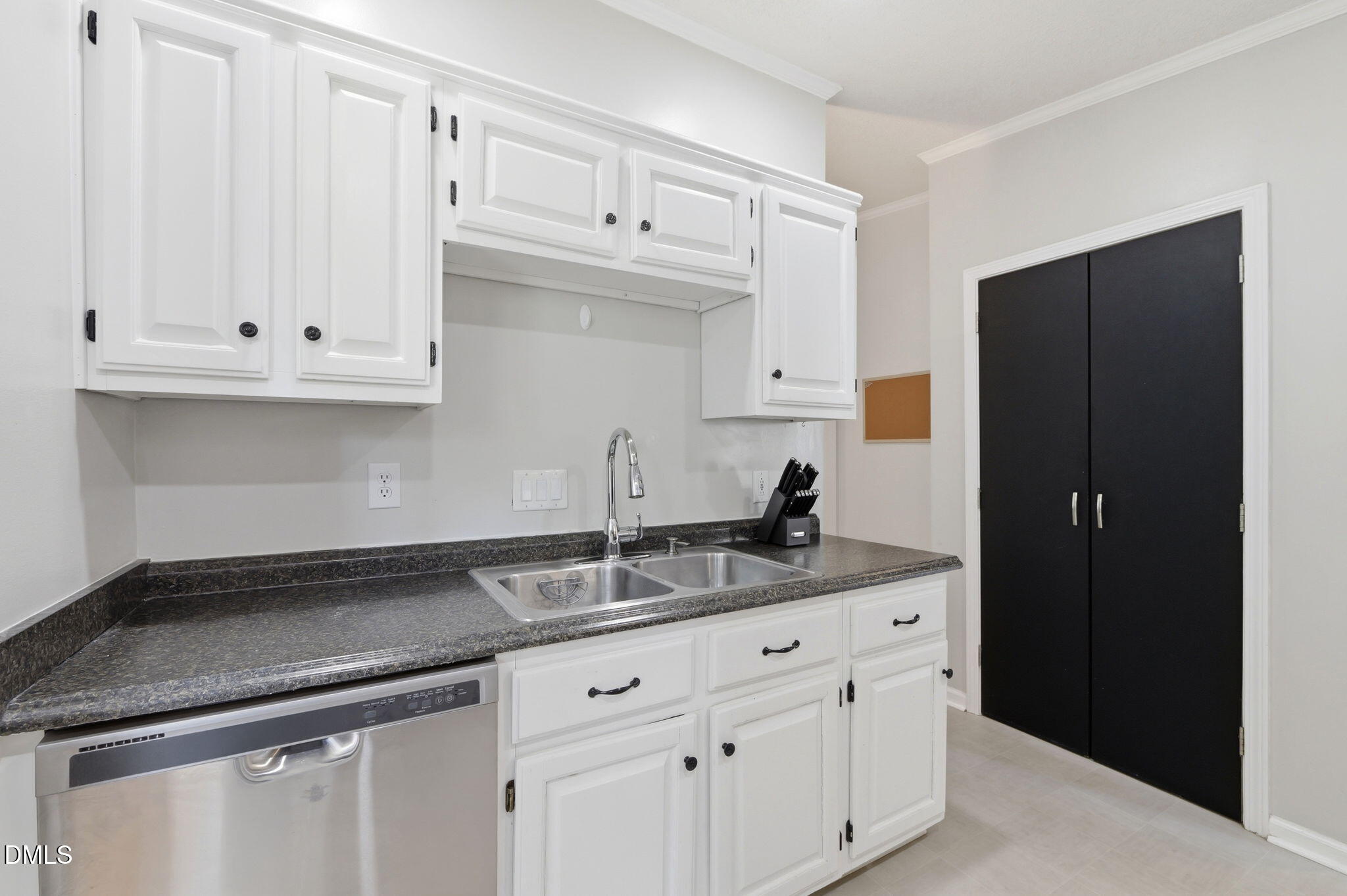 8 Byerly Court Durham, NC 27713 - Photo 14 of 30