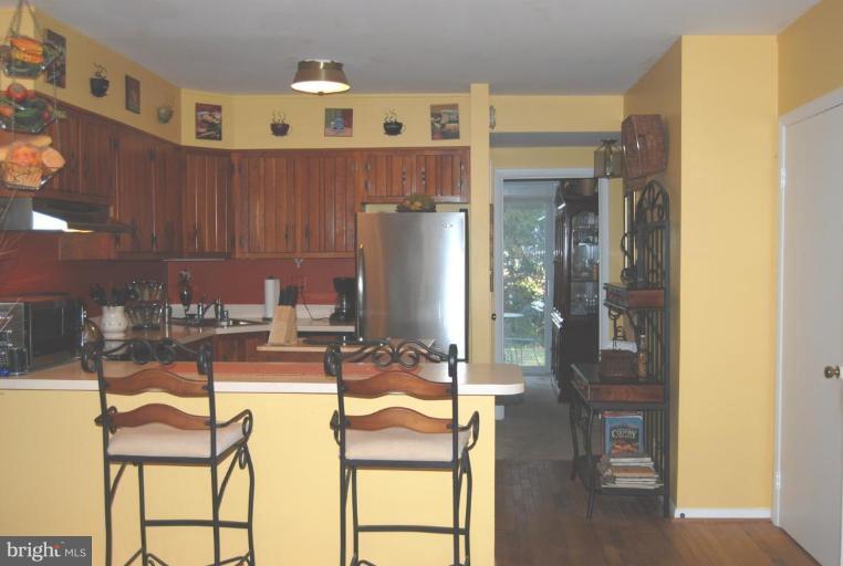 1 Center Road, Unit B2 Towson, MD 21286 - Photo 3 of 7 Kitchen #2