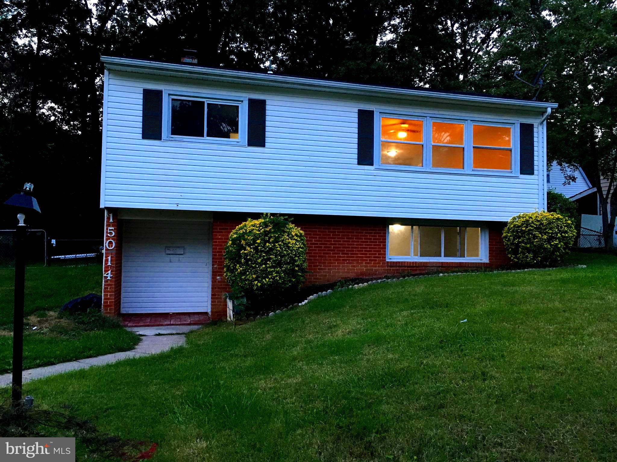 15014 Alaska Road Woodbridge, VA 22191 - Photo 1 of 30 Exterior (Front)