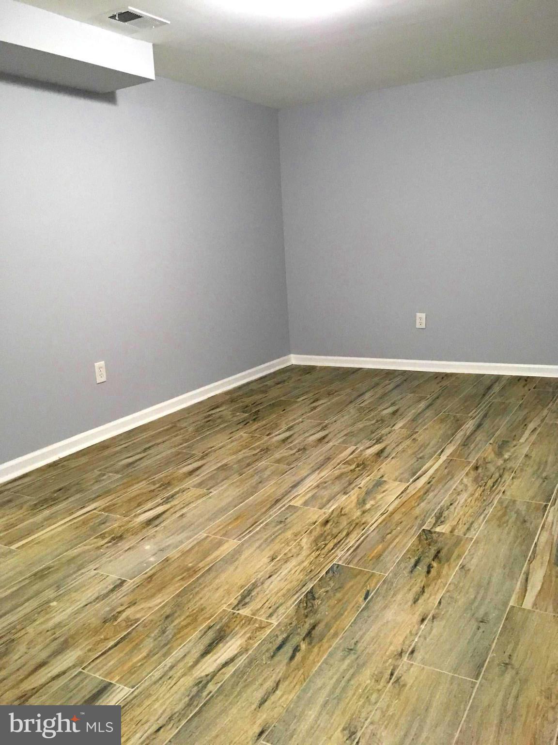 15014 Alaska Road Woodbridge, VA 22191 - Photo 29 of 30 Bedroom