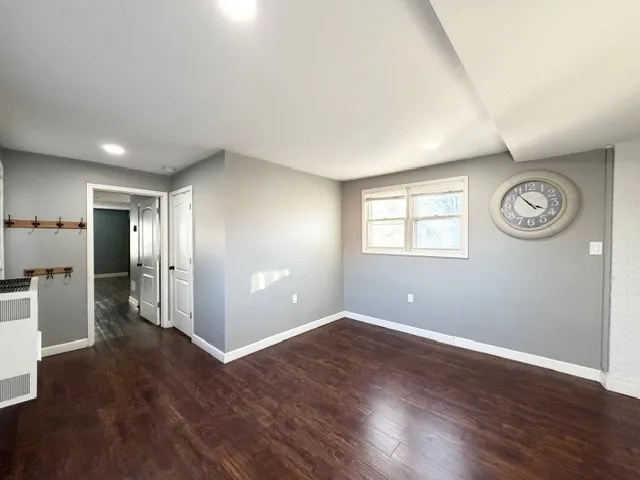 $2,950 | 1616 Mayfield Avenue, Joliet, IL 60435