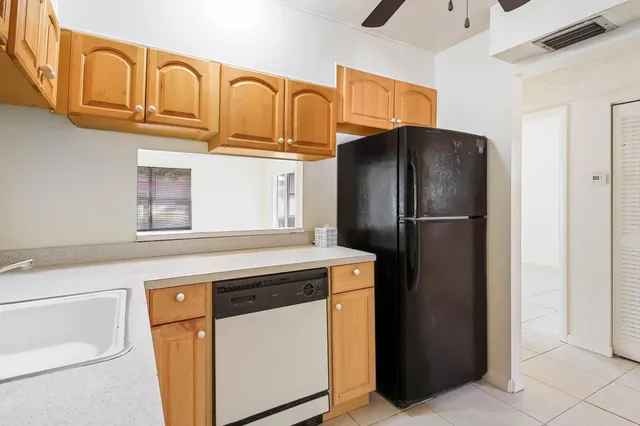 $130,000 | 12013 Greenway Circle South, Unit 110, Royal Palm Beach, FL 33411