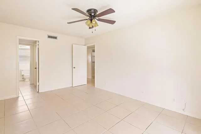 $130,000 | 12013 Greenway Circle South, Unit 110, Royal Palm Beach, FL 33411