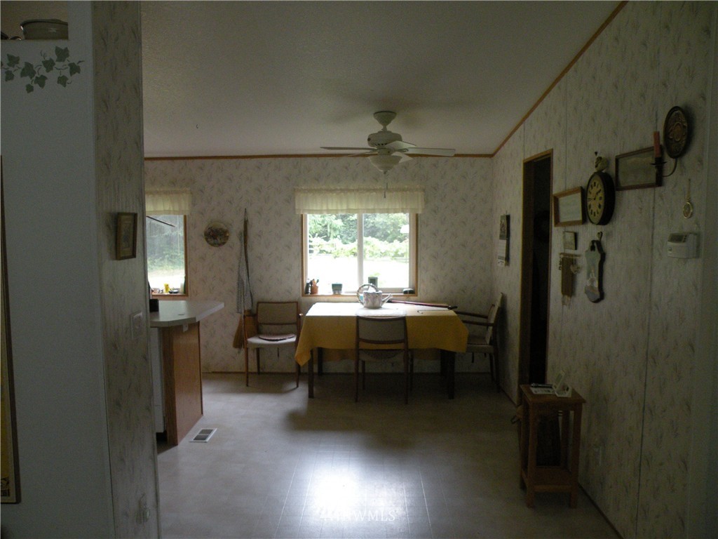 10441 Highway 101 Raymond, WA 98577 - Photo 5 of 21 Gallery Image 5