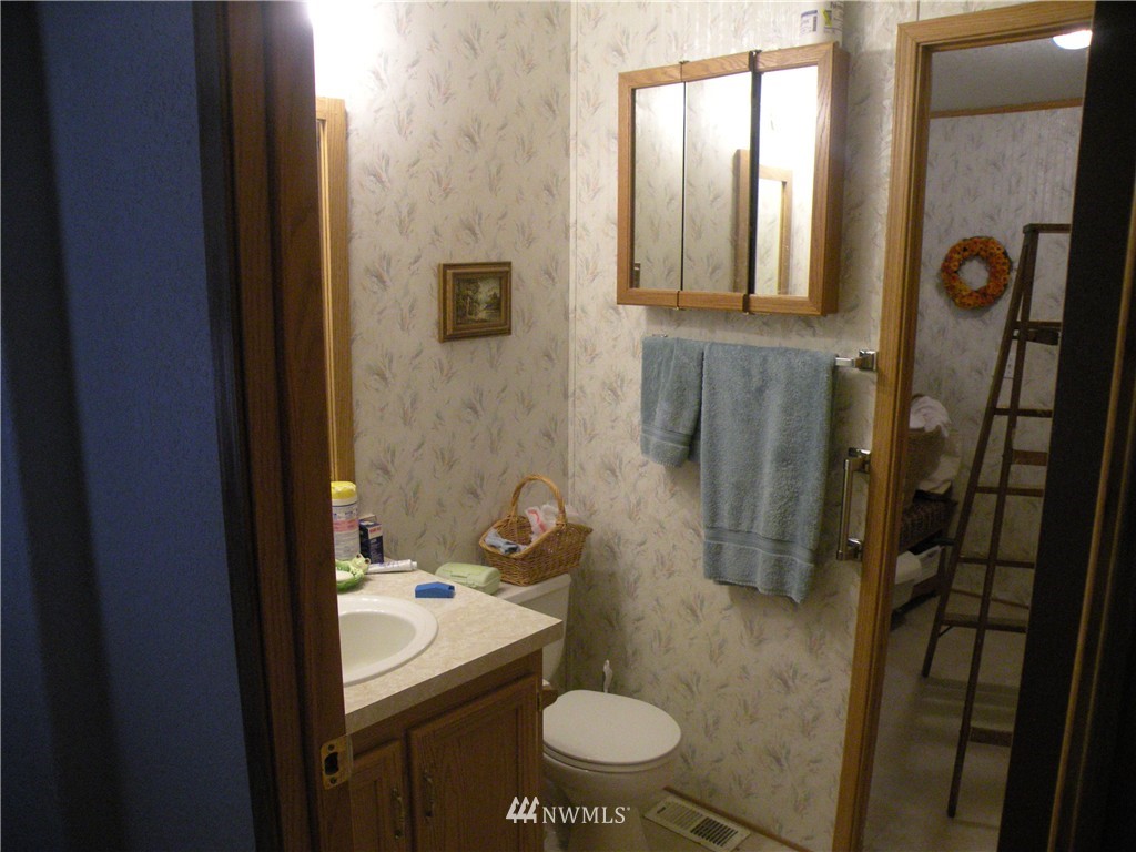 10441 Highway 101 Raymond, WA 98577 - Photo 6 of 21 Gallery Image 6
