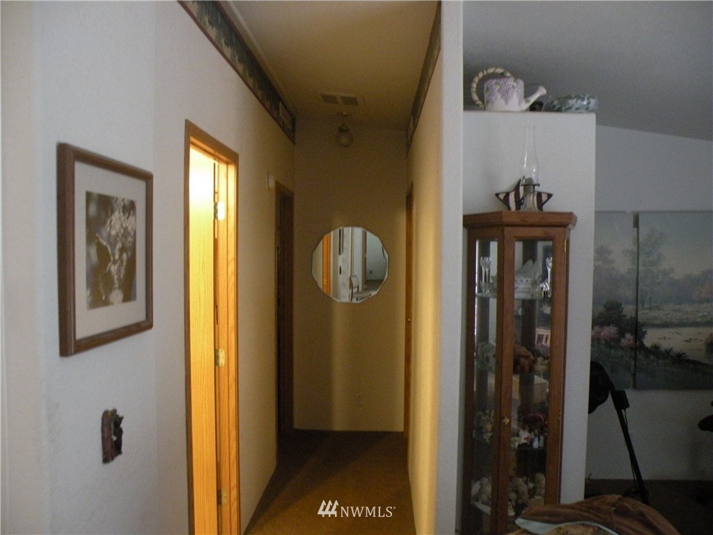 10441 Highway 101 Raymond, WA 98577 - Photo 7 of 21 Gallery Image 7