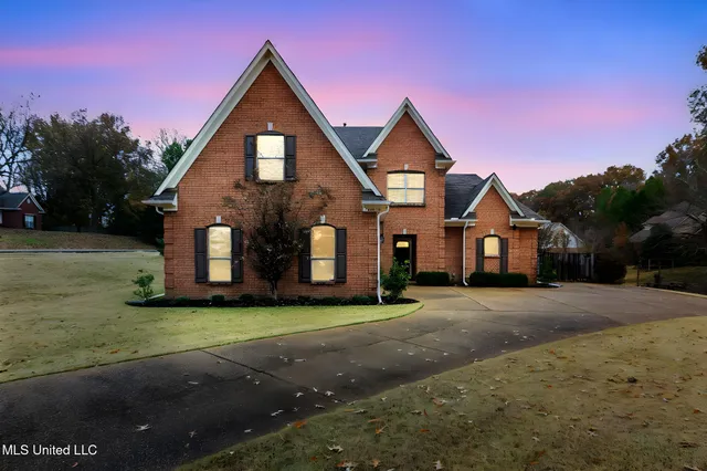 $429,000 | 3456 Susie Circle, Nesbit, MS 38651