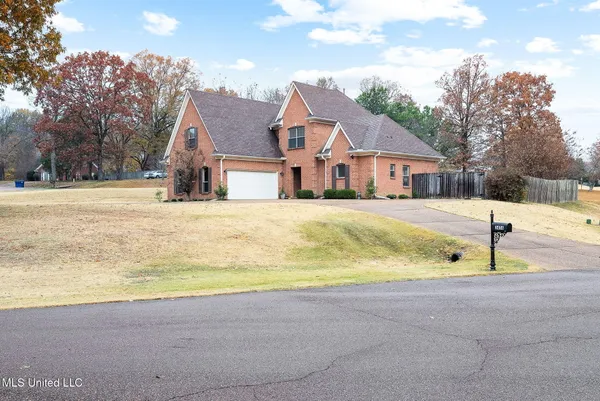 $410,000 | 3456 Susie Circle, Nesbit, MS 38651