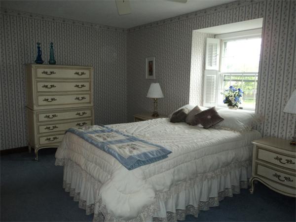 65 Corey Colonial, Unit 65 Agawam, MA 01001 - Photo 8 of 14