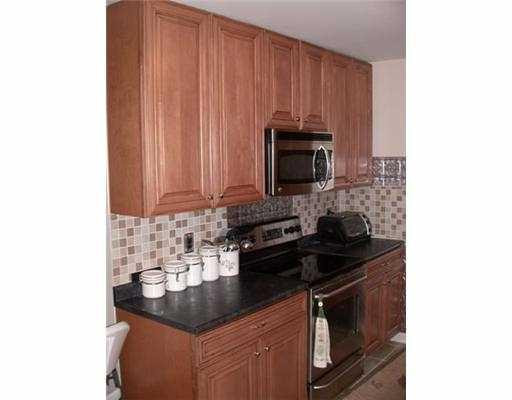 105 Bemis Road Saline, MI 48176 - Photo 3 of 10 Photo 3