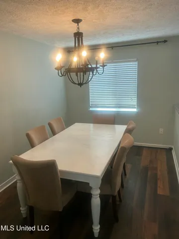 $315,000 | 550 Post Road, Unit 806, Ridgeland, MS 39157