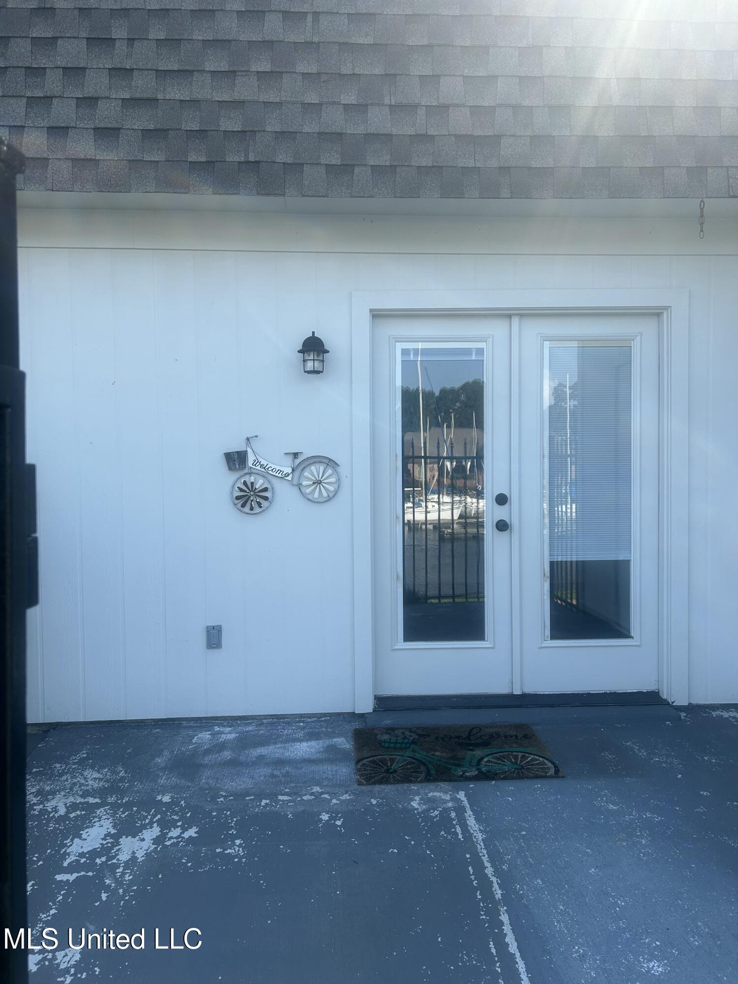 550 Post Road, Unit 806 Ridgeland, MS 39157 - Photo 2 of 39 IMG_5429