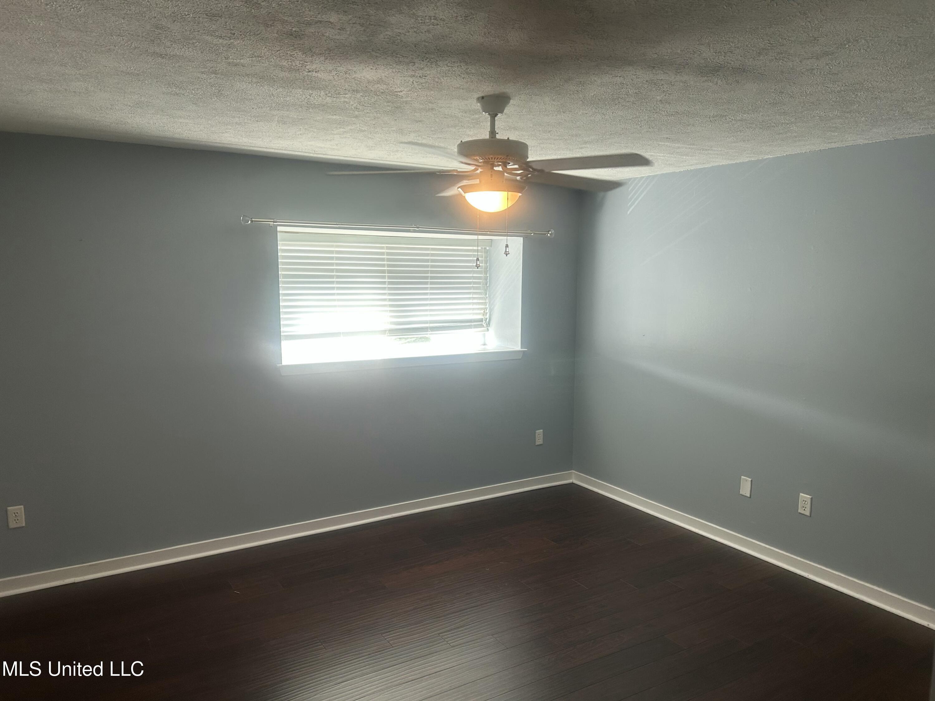 550 Post Road, Unit 806 Ridgeland, MS 39157 - Photo 25 of 39 IMG_5409