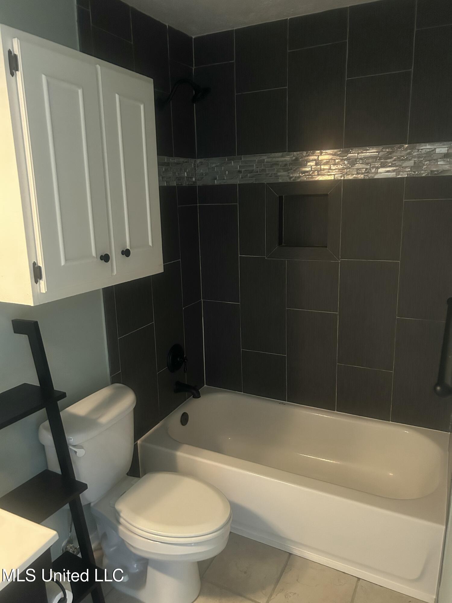 550 Post Road, Unit 806 Ridgeland, MS 39157 - Photo 26 of 39 IMG_5410