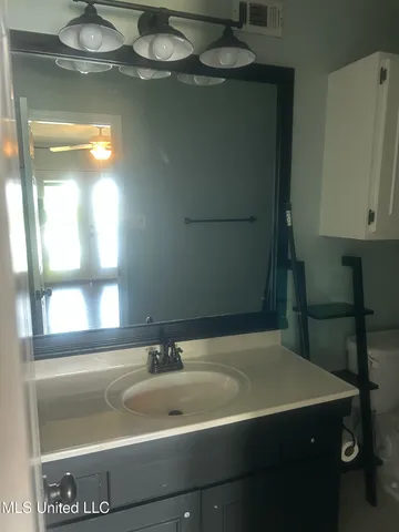 $315,000 | 550 Post Road, Unit 806, Ridgeland, MS 39157