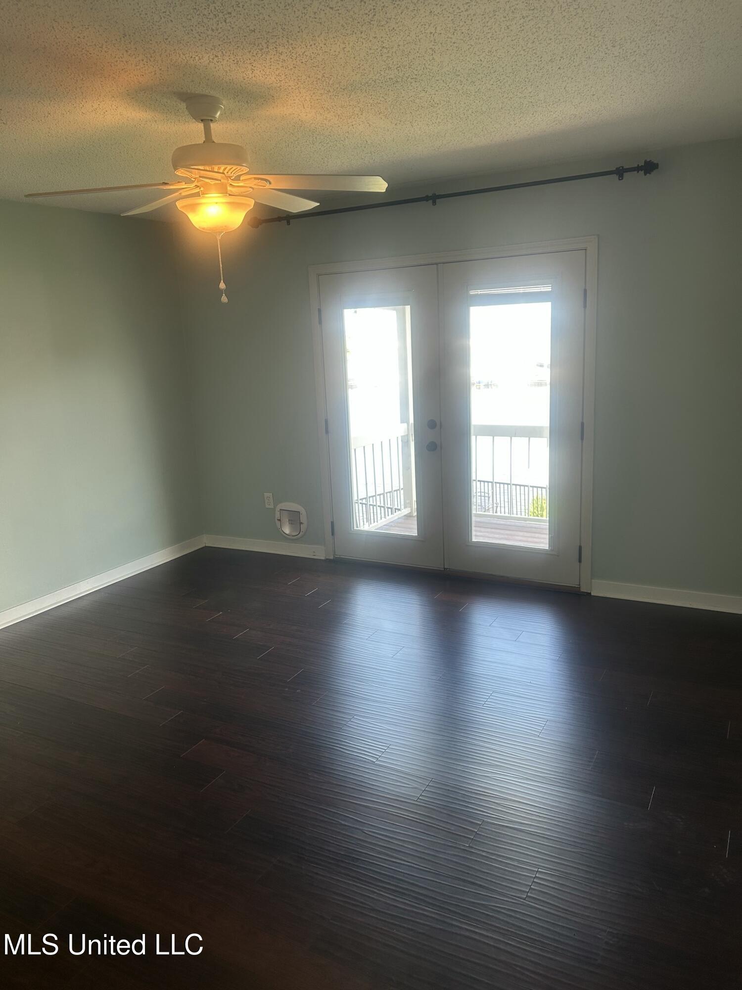 550 Post Road, Unit 806 Ridgeland, MS 39157 - Photo 28 of 39 IMG_5414