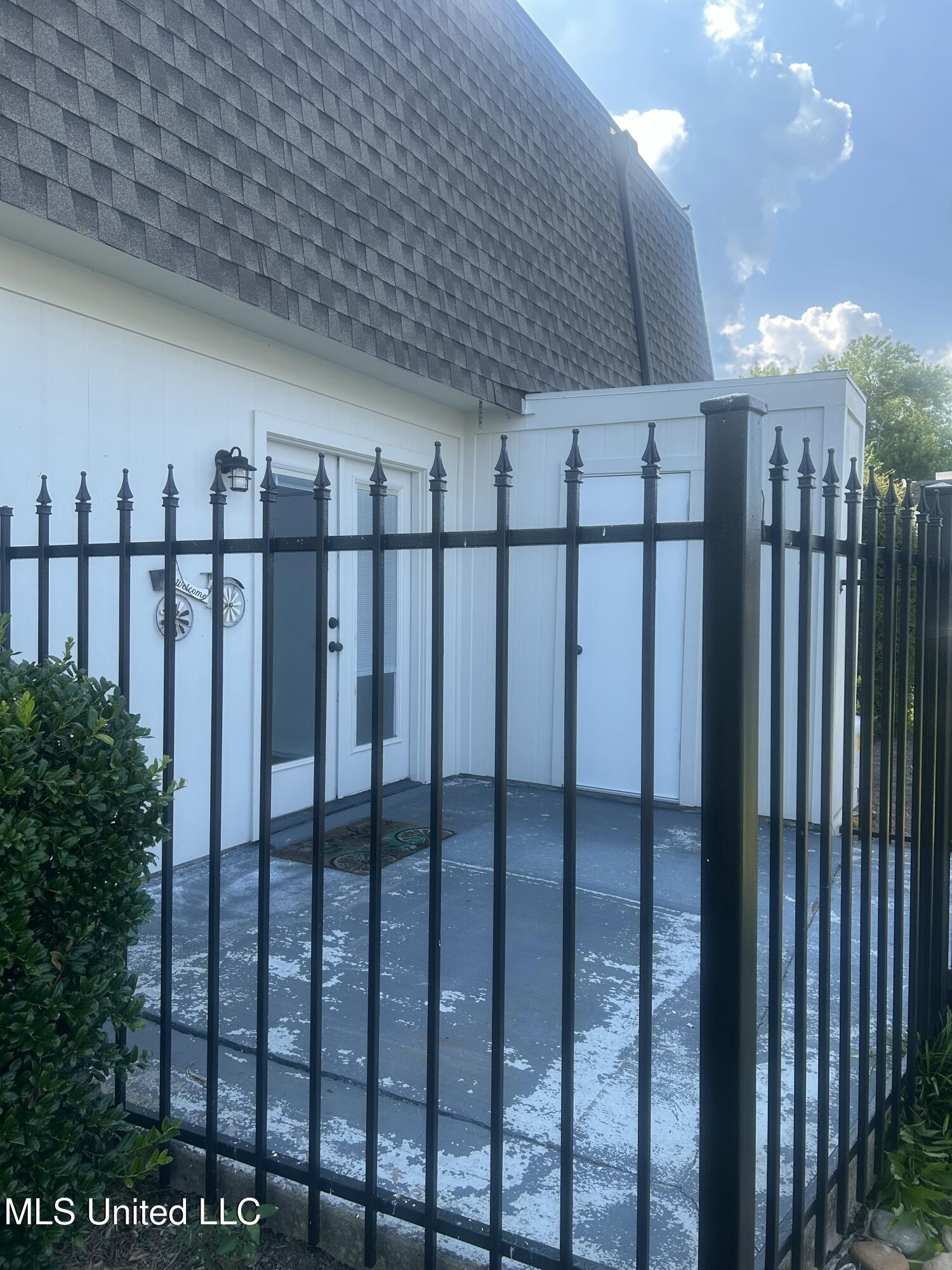 550 Post Road, Unit 806 Ridgeland, MS 39157 - Photo 5 of 39 IMG_5428