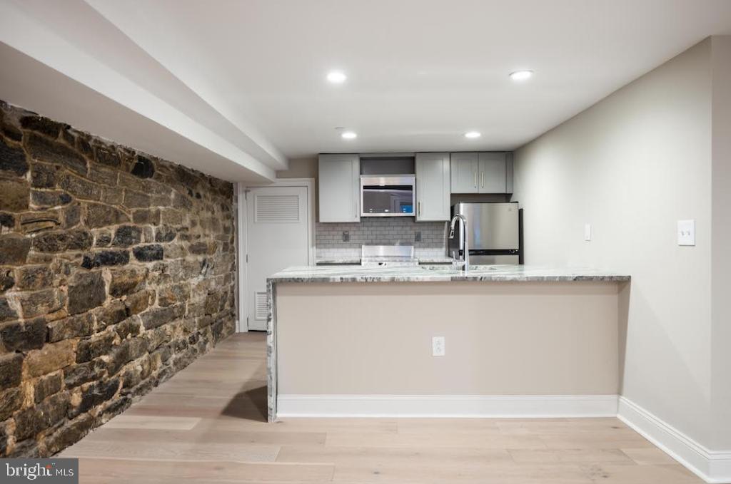 33 Letitia Street, Unit 101 Philadelphia, PA 19106 - Photo 3 of 52 Gallery Image 3