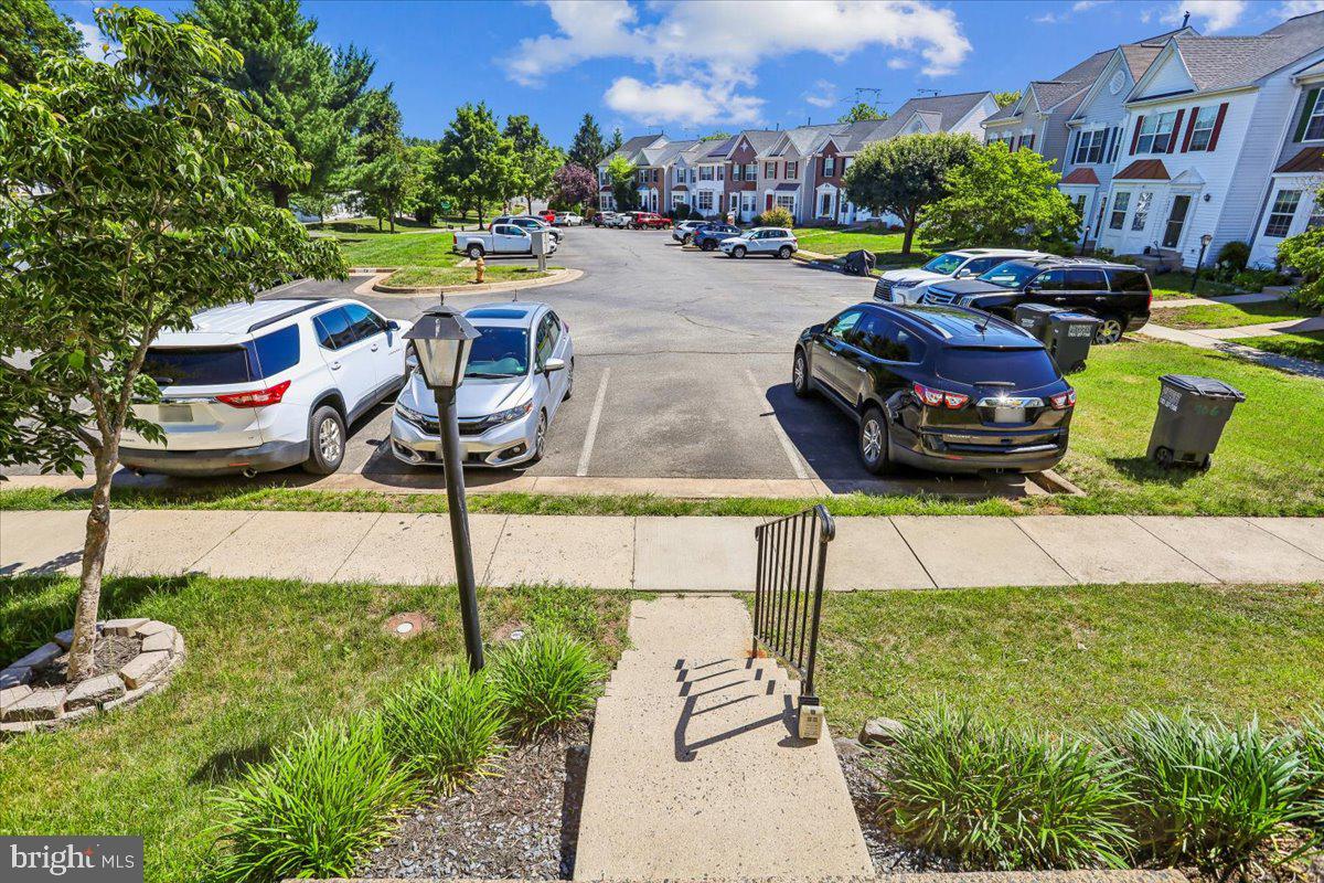 9077 Slate Stone Loop Bristow, VA 20136 - Photo 19 of 49