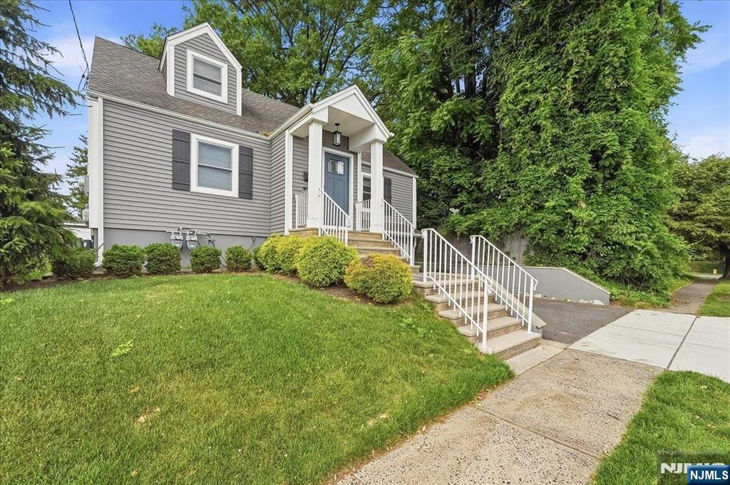 7 Main Terrace Bloomfield, NJ 07003 - Photo 32 of 34