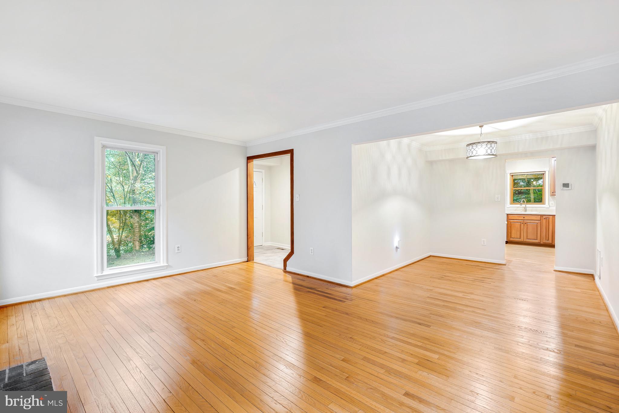 11525 Pine Cone Court Reston, VA 20191 - Photo 14 of 56 Gallery Image 14