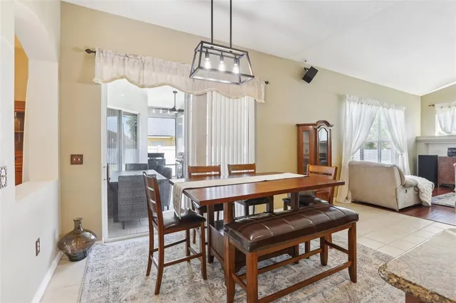 $525,000 | 5119 Whispering Leaf Trail, Valrico, FL 33596