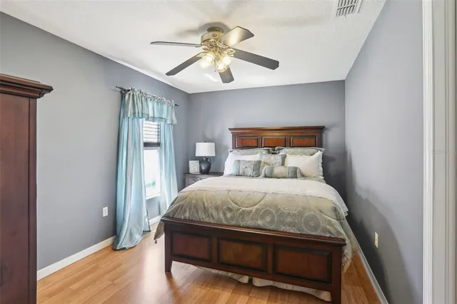 $525,000 | 5119 Whispering Leaf Trail, Valrico, FL 33596