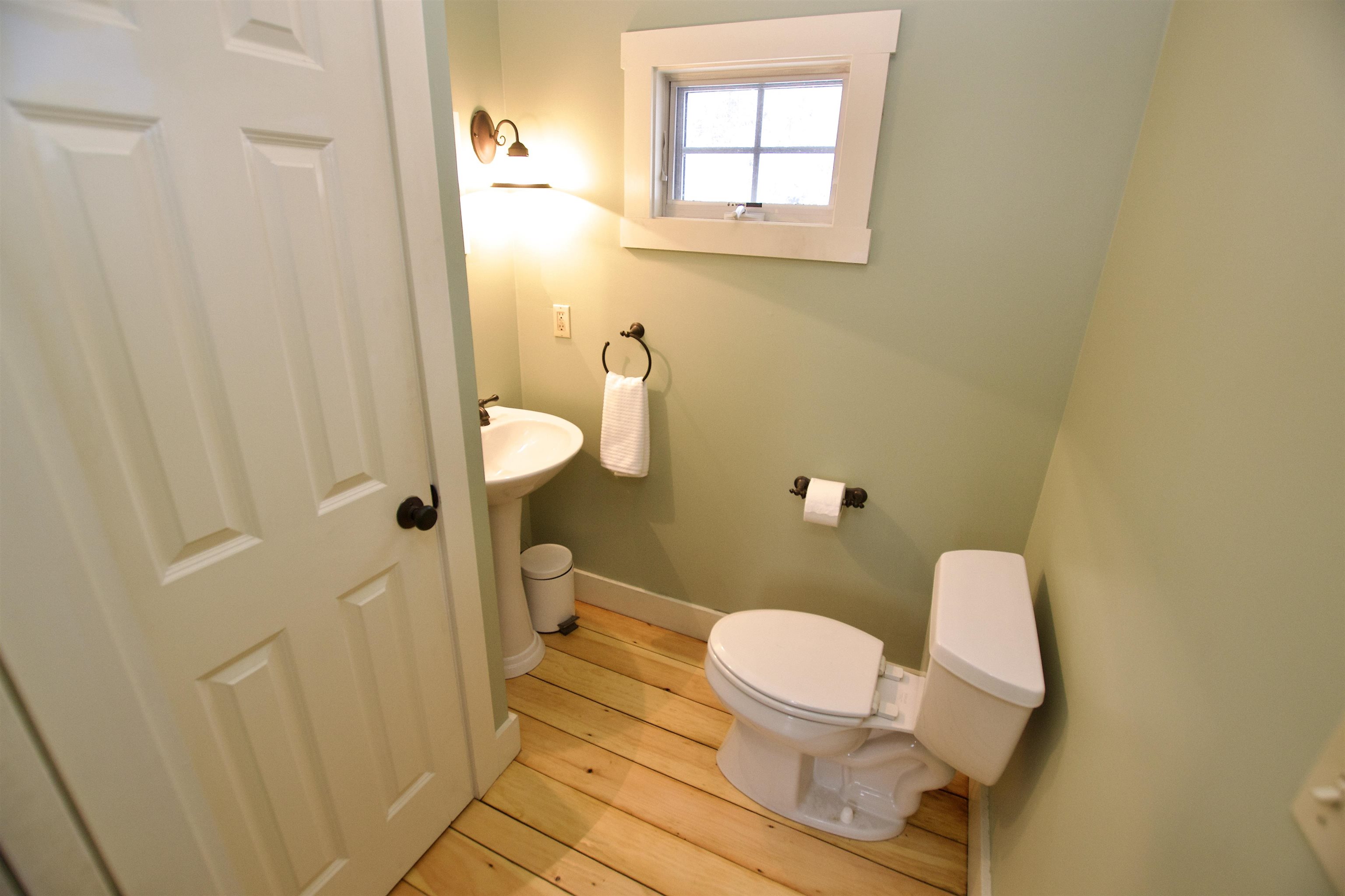 821 Center Road Middlesex, VT 05602 - Photo 8 of 30