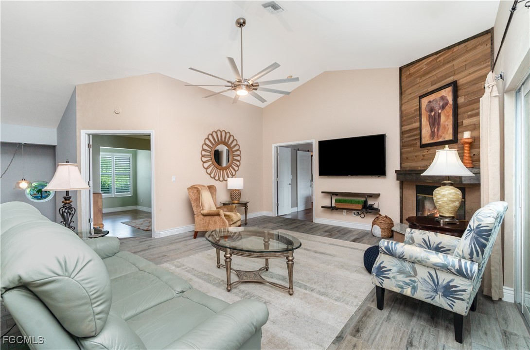 453 Seaworthy Road North Fort Myers, FL 33903 - Photo 4 of 38