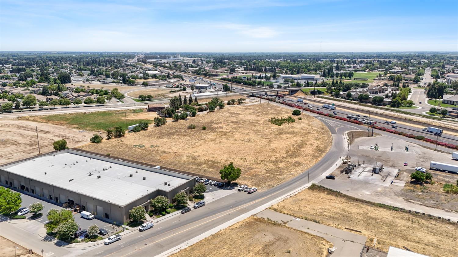 960 Goodwin Drive Ripon, CA 95366 - Photo 3 of 26 an aerial view of a city