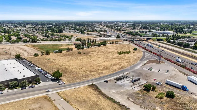 $1,875,000 | 960 Goodwin Drive, Ripon, CA 95366