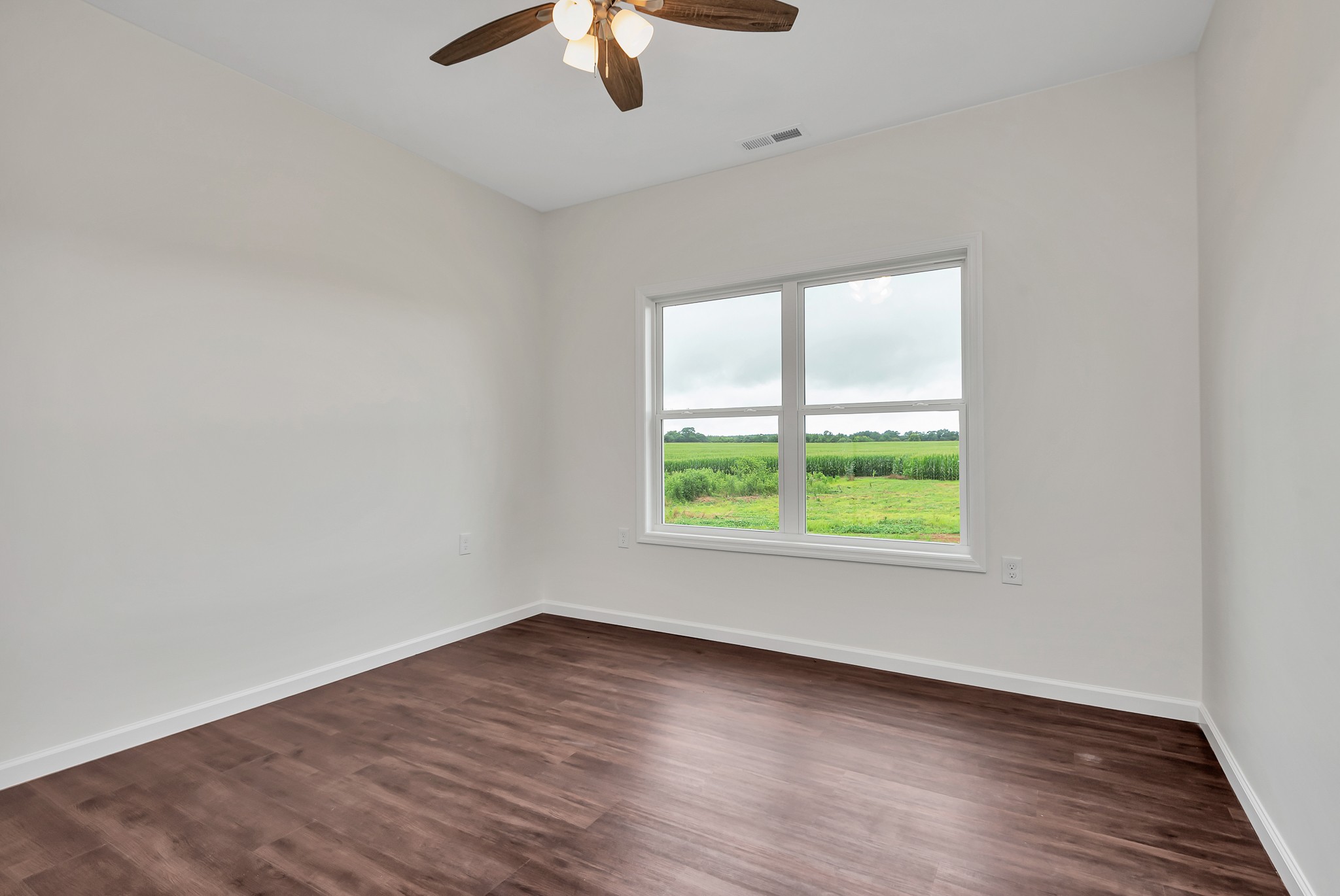1380 Lanning Road Lawrenceburg, TN 38464 - Photo 12 of 21