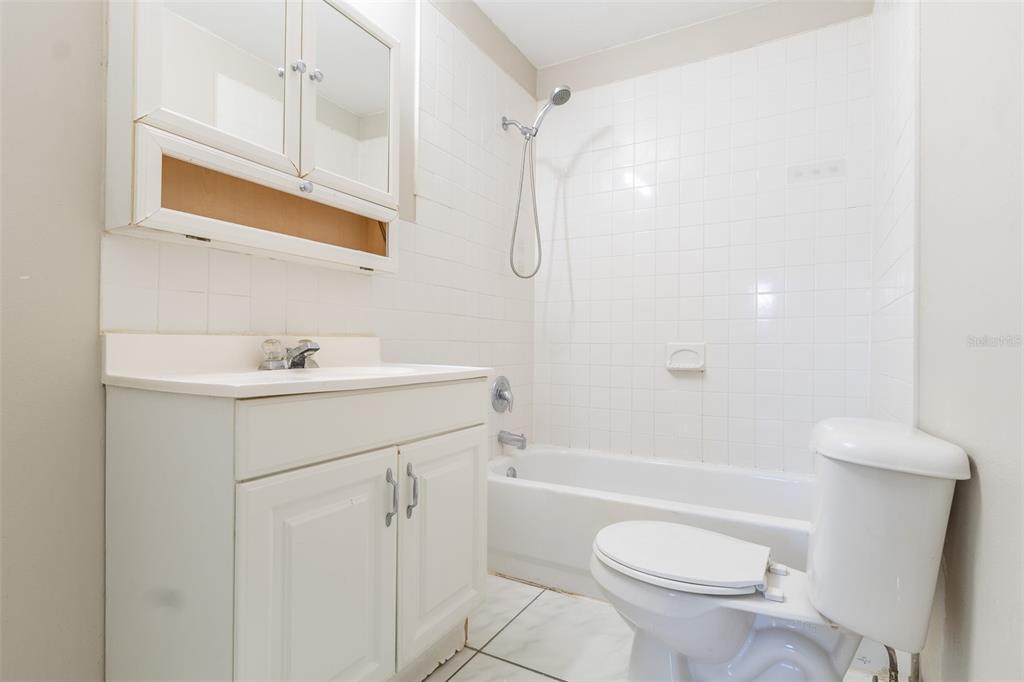 6001 Crestridge Road Tampa, FL 33634 - Photo 18 of 29