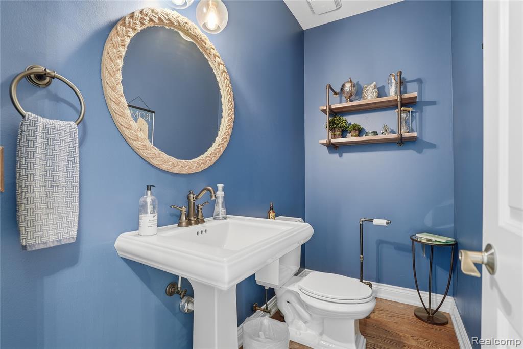 339 North Alice Avenue Rochester, MI 48307 - Photo 12 of 30 Gallery Image 12