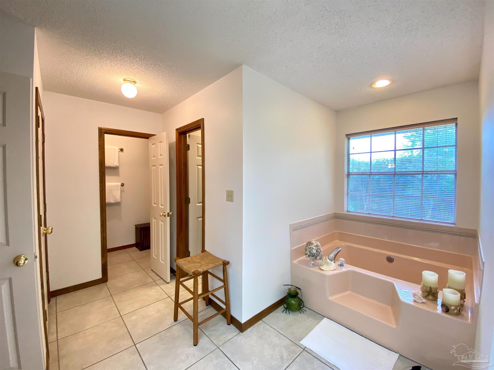 504 Turnberry Road Cantonment, FL 32533 - Photo 18 of 38 Gallery Image 18