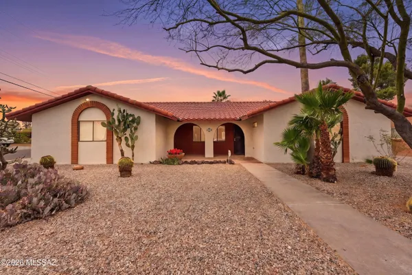 $585,000 | 5970 East 2nd Street, Tucson, AZ 85711