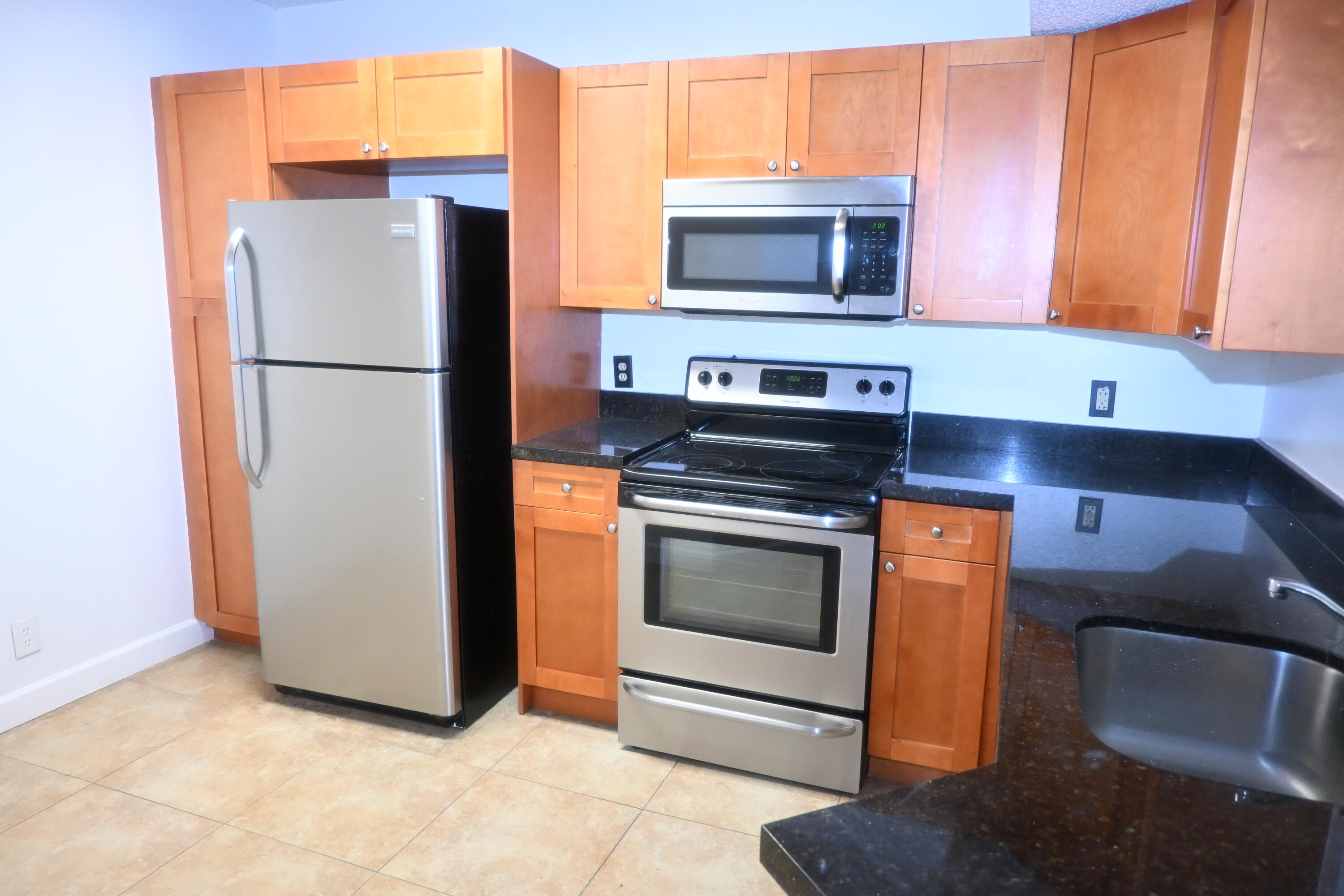 8721 Wiles Road, Unit 305 Coral Springs, FL 33067 - Photo 4 of 73 DSC_1993