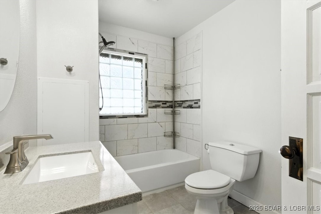 920 East North Street Eldon, MO 65026 - Photo 18 of 42 Updated Bathroom