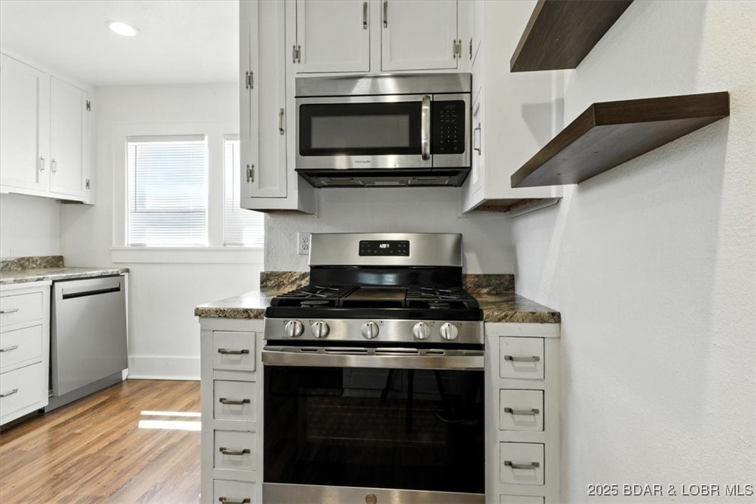 920 East North Street Eldon, MO 65026 - Photo 6 of 42