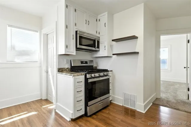 $215,000 | 920 East North Street, Eldon, MO 65026