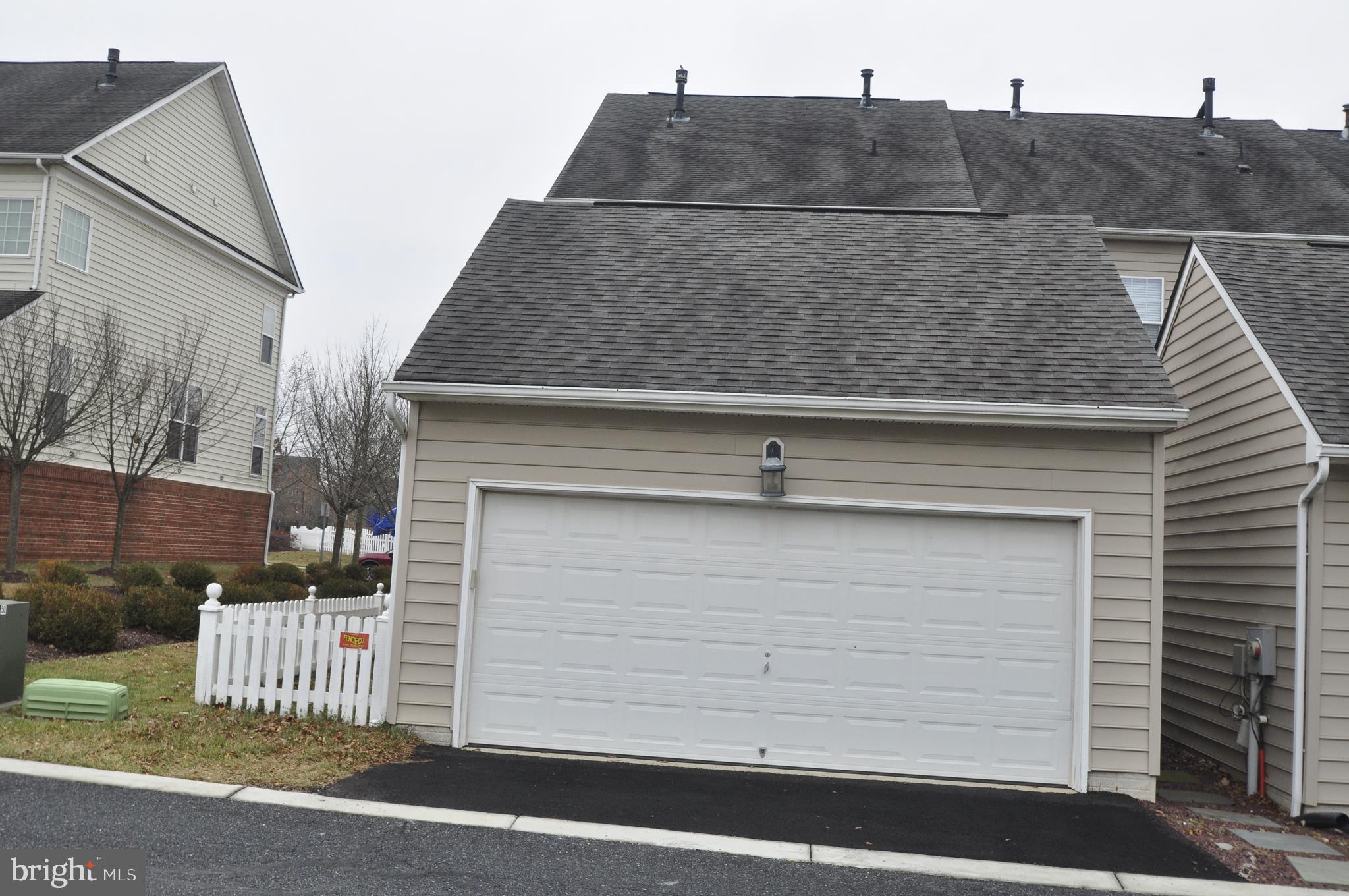 23049 Birch Mead Road Clarksburg, MD 20871 - Photo 25 of 26 Detached garage