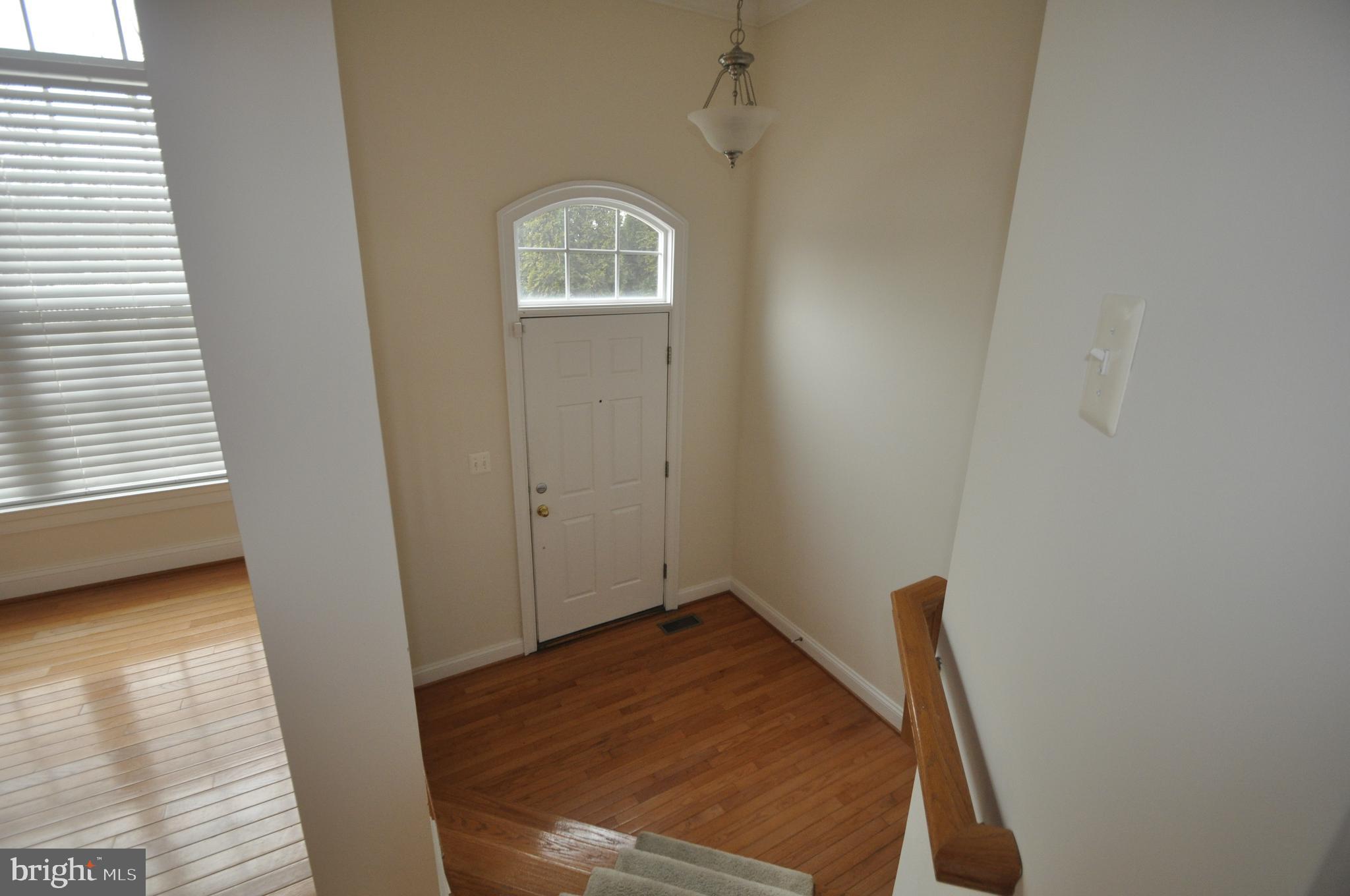 23049 Birch Mead Road Clarksburg, MD 20871 - Photo 7 of 26 Front Entrance Foyer