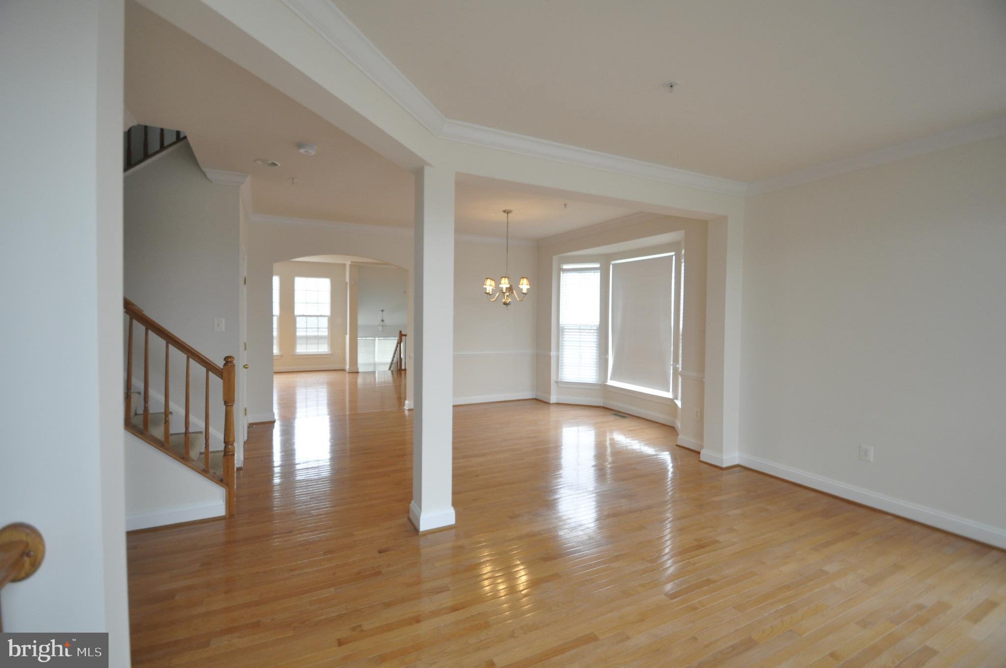 23049 Birch Mead Road Clarksburg, MD 20871 - Photo 9 of 26 Living Room / Dining Room