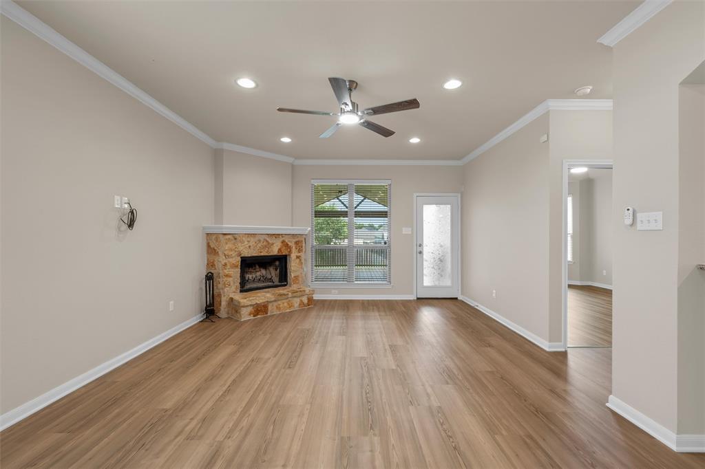 10860 Burnham Drive Waco, TX 76708 - Photo 10 of 36