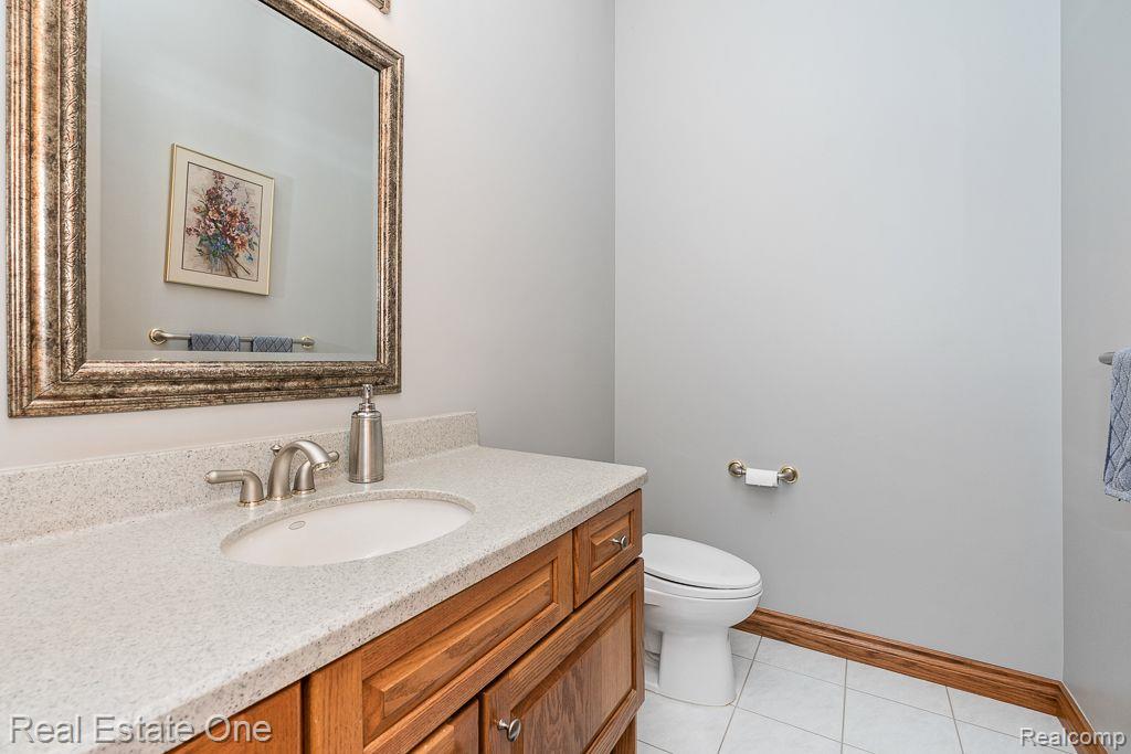617 Foxwood Trail Rochester, MI 48306 - Photo 26 of 76