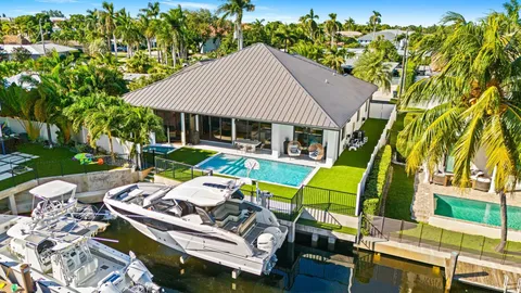 $3,199,000 | 710 Northeast 69th Street, Boca Raton, FL 33487